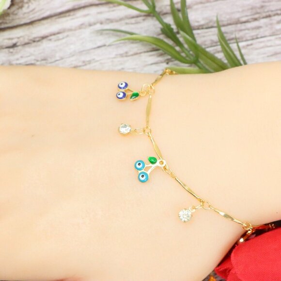 "Trendy Bracelet for Girls & Women – Cute, Adjustable & Gift-Ready | MLCRC1713 - Picture 6 of 10